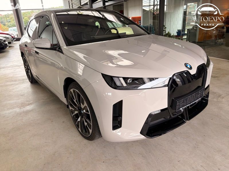 BMW iX, xDrive45* M SportPro*